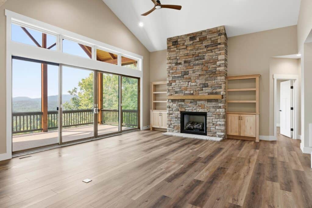 004-023-Living Room-1500x1000