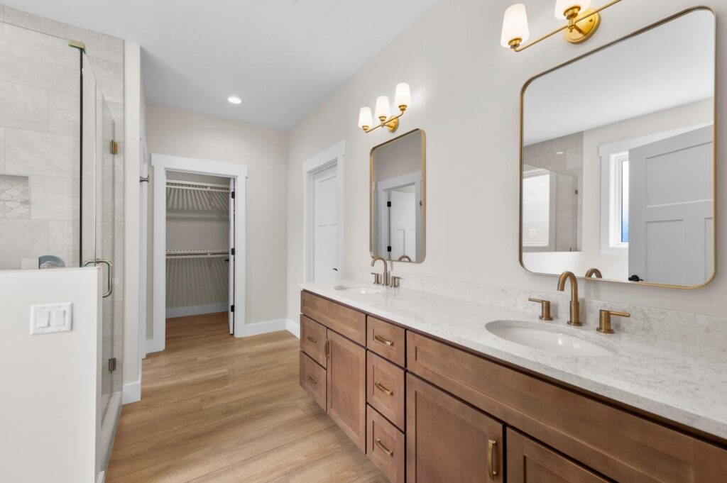 015-015-Primary Bath-1500x999