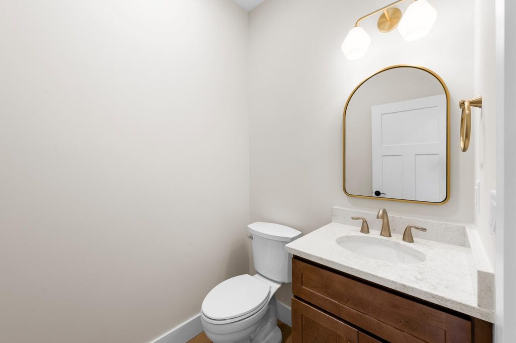020-022-Half Bathroom-1500x999
