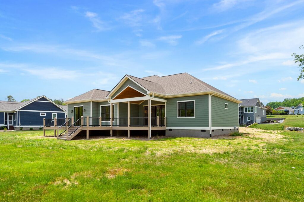 032-003-Back of House-1500x999